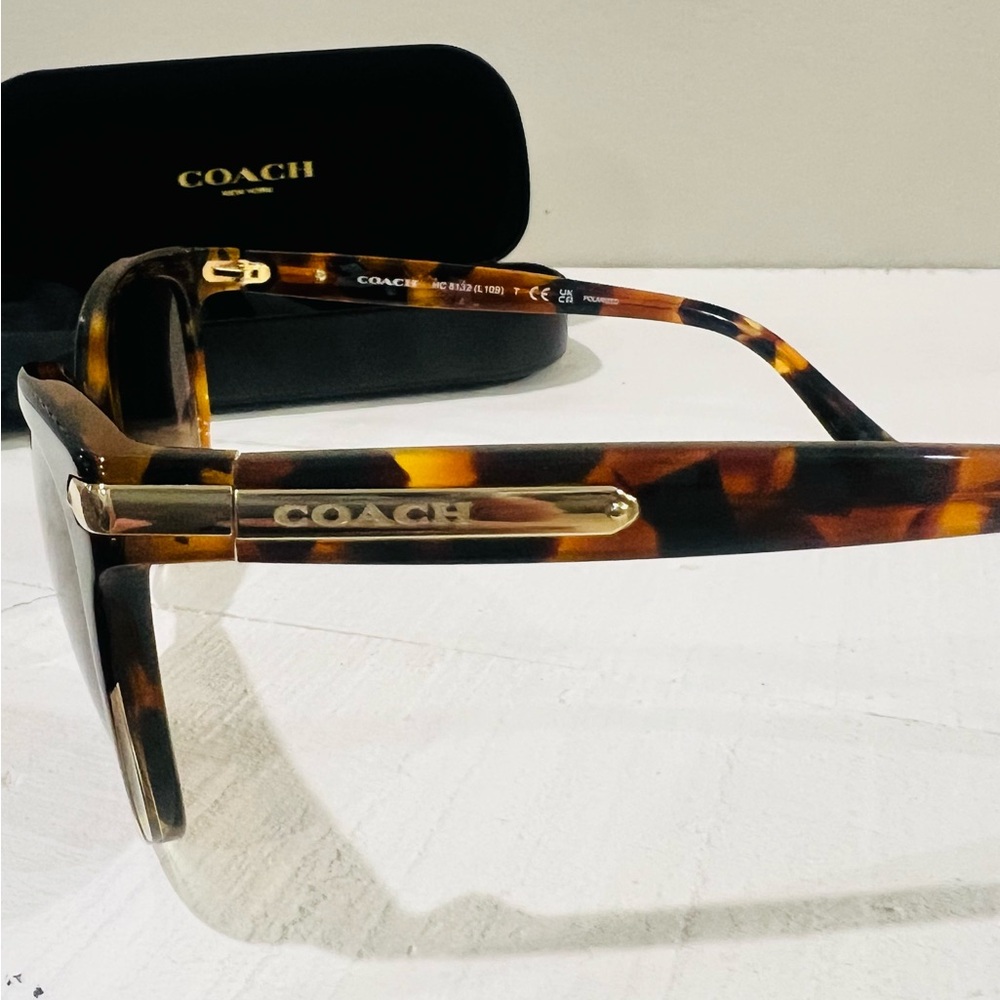 COACH SUNGLASSES - POLARIZED - Picture 4 of 5
